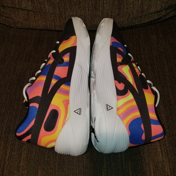 NWOT PUMA TRC Blace Court "Lava" Size US 12 - Picture 7 of 8